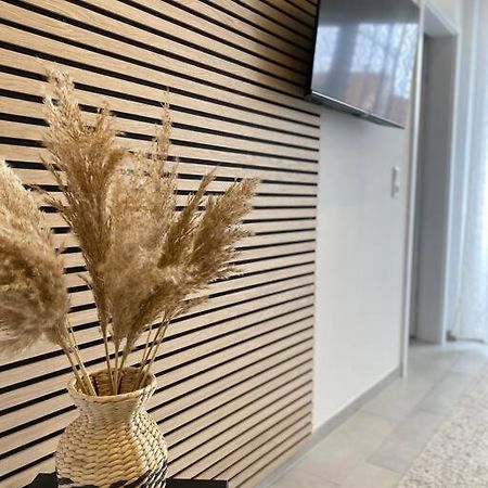 Bahnhofsapartment Loerrach Екстер'єр фото